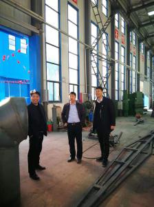 熱烈歡迎城關(guān)鎮(zhèn)尚旭敏書記、張?zhí)炝宙?zhèn)長來我廠視察工作！